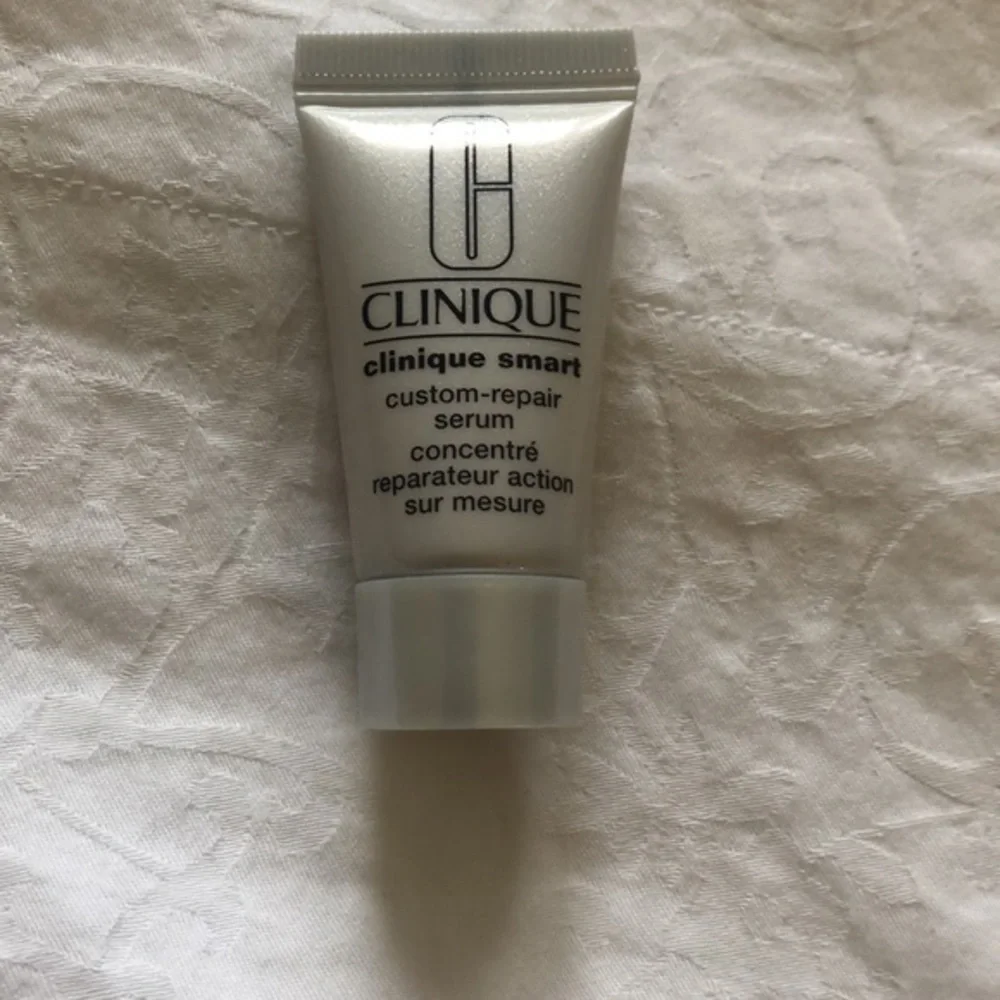 CLINIQUE SMART SERUM TRAVEL SAMPLE SIZE BONUS ROSEWATER LIP GLOSS